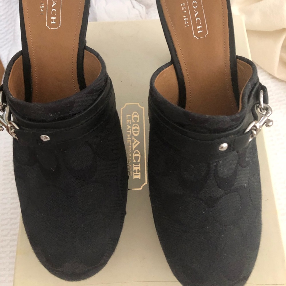 Coach Clogs - Picture 2 of 3